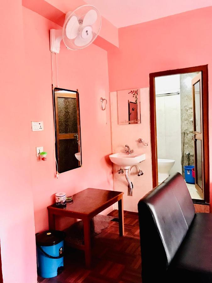 Shristi Hotel & Lodge Bandipur Exterior foto